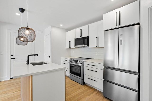 401 NE 2nd Avenue 4, Delray Beach, FL 33444