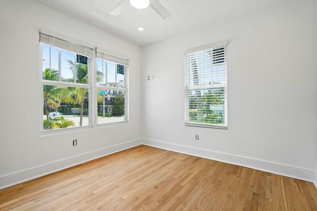 401 NE 2nd Avenue 4, Delray Beach, FL 33444