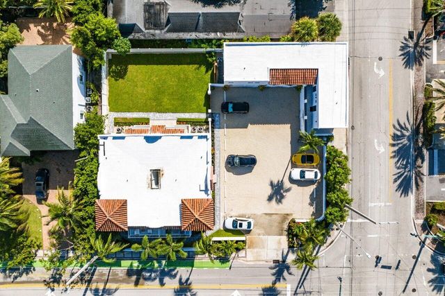 401 NE 2nd Avenue 4, Delray Beach, FL 33444