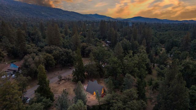 5975 Evergreen Lane, Mariposa, CA 95338
