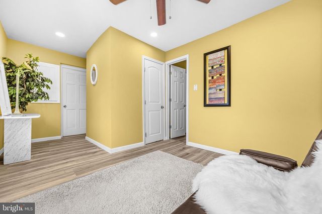 3007 ELMWOOD DR, Alexandria, VA 22303