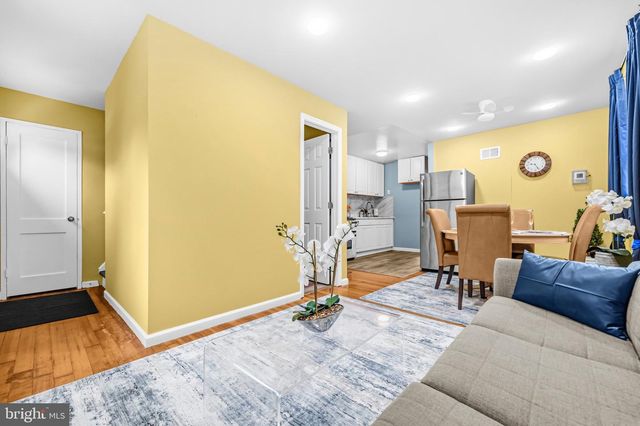 3007 ELMWOOD DR, Alexandria, VA 22303