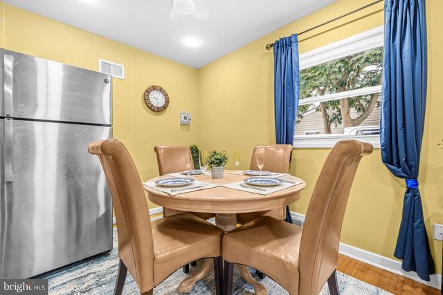 3007 ELMWOOD DR, Alexandria, VA 22303
