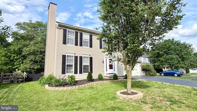 5 STRICKLAND CT, Newark, DE 19702