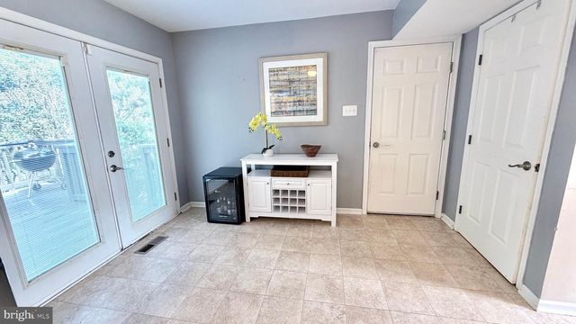 5 STRICKLAND CT, Newark, DE 19702