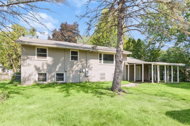 408 117th Avenue NW, Coon Rapids, MN 55448