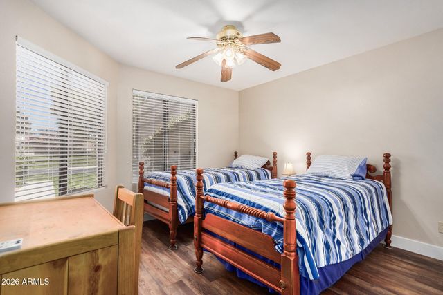 9823 W TOPEKA Drive, Peoria, AZ 85382