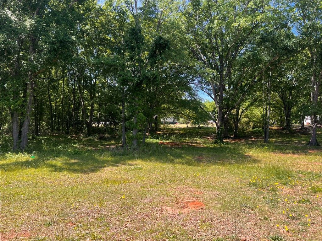 002 Piedmont Street, Westminster, SC 29693
