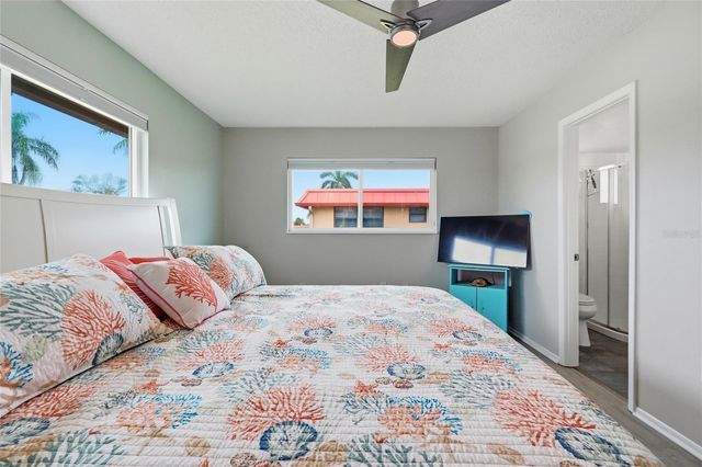 3844 CATALINA DRIVE 3844, Bradenton, FL 34210