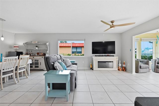 3844 CATALINA DRIVE 3844, Bradenton, FL 34210