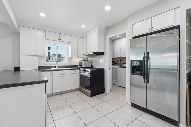 3844 CATALINA DRIVE 3844, Bradenton, FL 34210