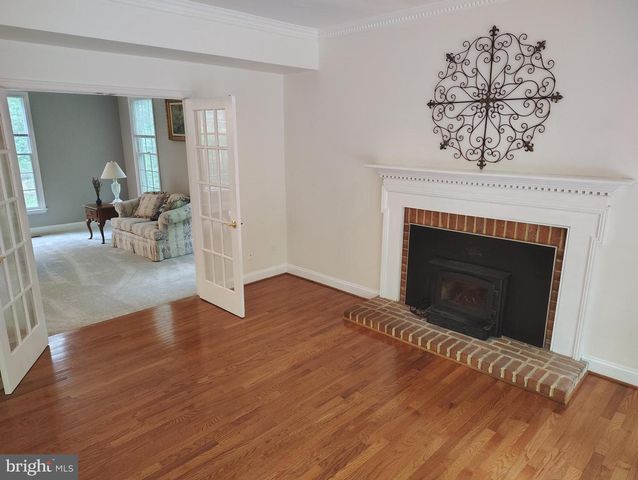 1711 RITCHIE HWY, Annapolis, MD 21409