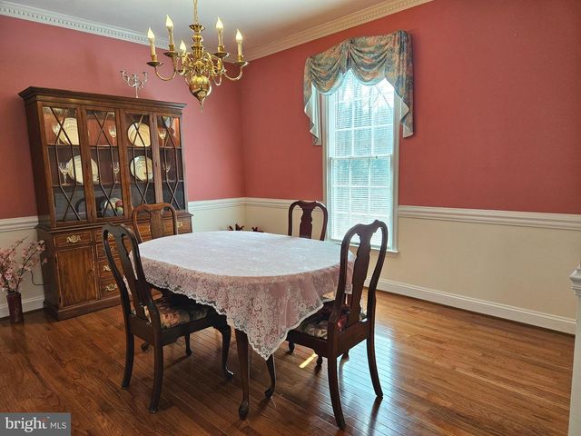 1711 RITCHIE HWY, Annapolis, MD 21409