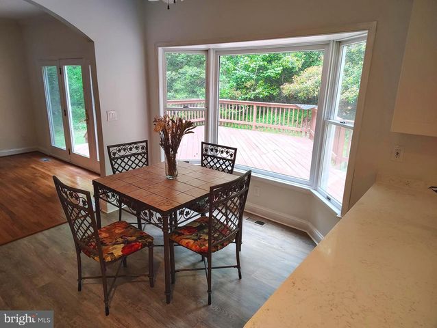 1711 RITCHIE HWY, Annapolis, MD 21409