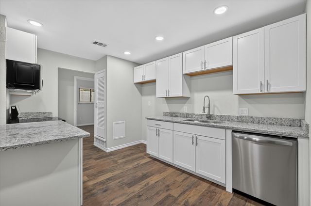 3633 Larry Street, Haltom City, TX 76117