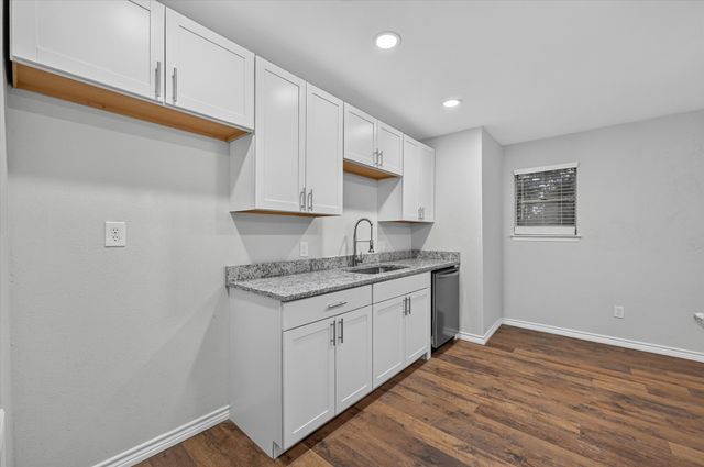 3633 Larry Street, Haltom City, TX 76117