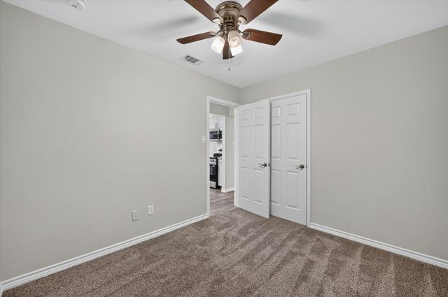 3633 Larry Street, Haltom City, TX 76117