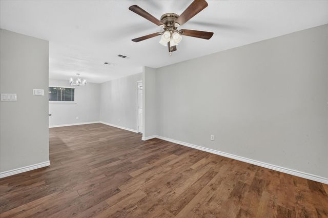 3633 Larry Street, Haltom City, TX 76117