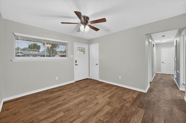3633 Larry Street, Haltom City, TX 76117