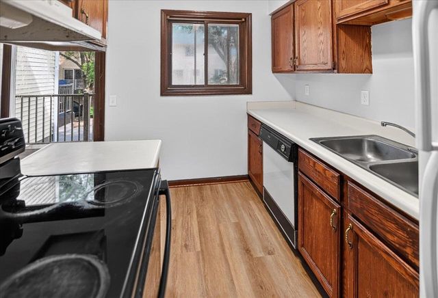 6866 Park Ridge Drive, Madison, WI 53719