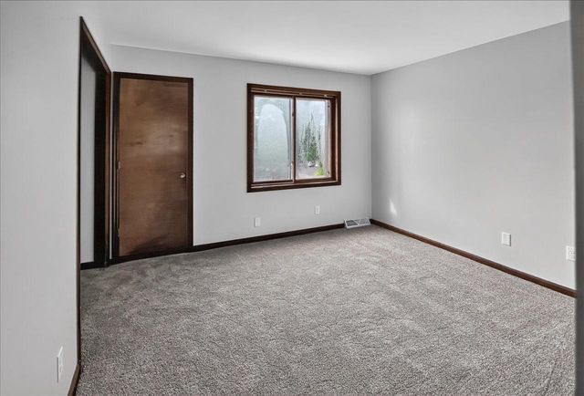 6866 Park Ridge Drive, Madison, WI 53719