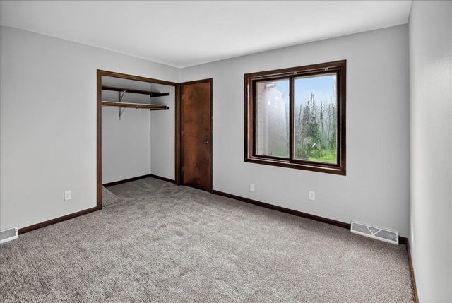 6866 Park Ridge Drive, Madison, WI 53719