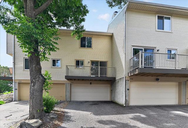 6866 Park Ridge Drive, Madison, WI 53719
