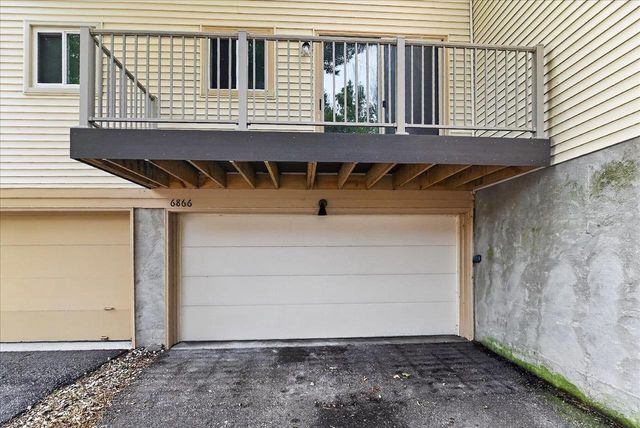 6866 Park Ridge Drive, Madison, WI 53719