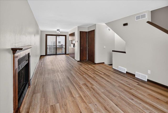 6866 Park Ridge Drive, Madison, WI 53719