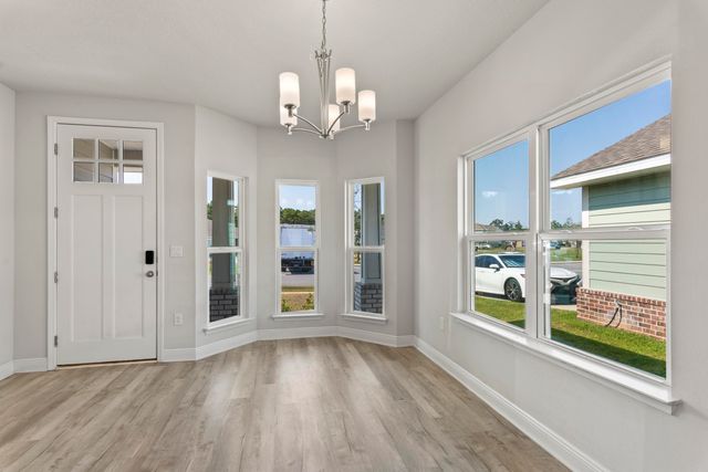 135 Cool Breeze Drive, Freeport, FL 32439