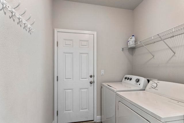 135 Cool Breeze Drive, Freeport, FL 32439