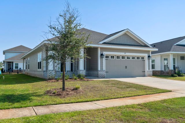 135 Cool Breeze Drive, Freeport, FL 32439