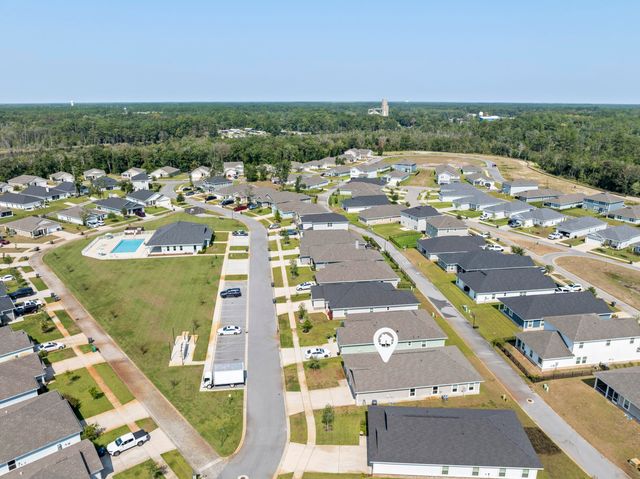 135 Cool Breeze Drive, Freeport, FL 32439