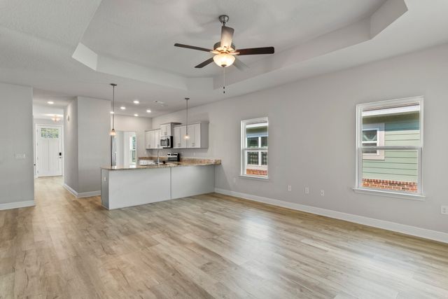 135 Cool Breeze Drive, Freeport, FL 32439