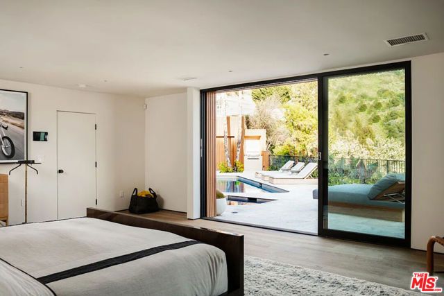 1883 Rising Glen Road, Los Angeles, CA 90069