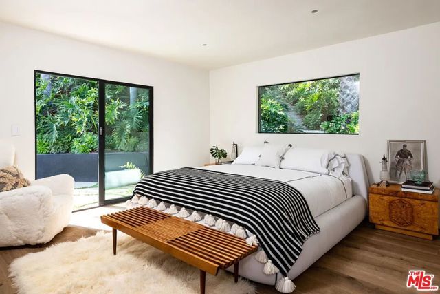 1883 Rising Glen Road, Los Angeles, CA 90069