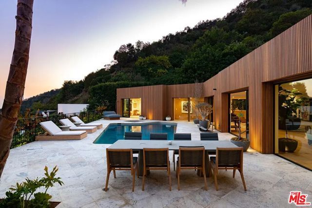 1883 Rising Glen Road, Los Angeles, CA 90069