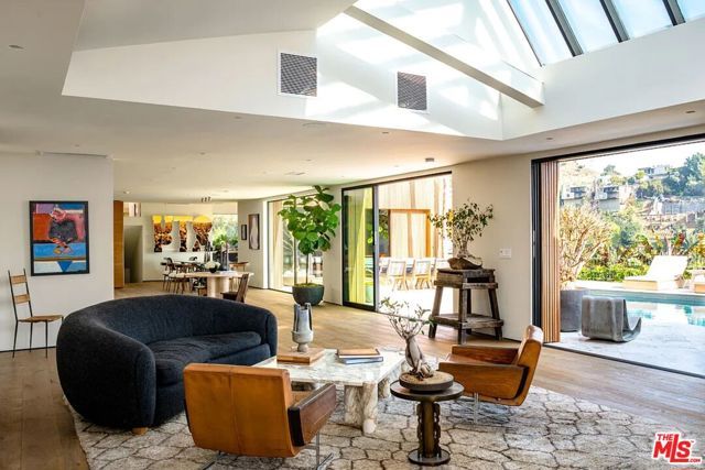 1883 Rising Glen Road, Los Angeles, CA 90069