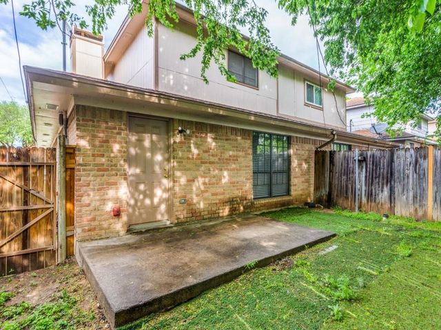 121 Allencrest Drive 121, White Settlement, TX 76108