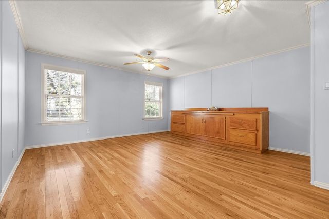 8248 Meadowbrook Drive, Fort Worth, TX 76120