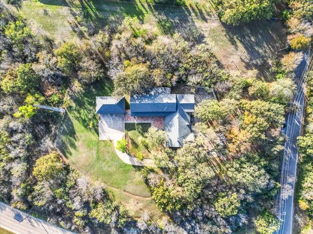 8248 Meadowbrook Drive, Fort Worth, TX 76120