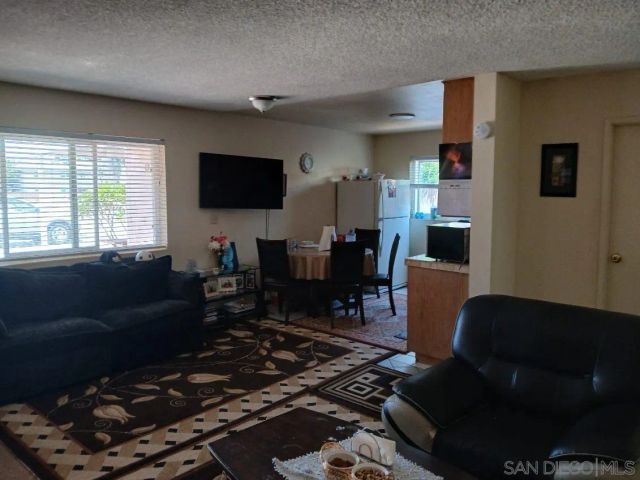 769 McClure Street East, El Cajon, CA 92021