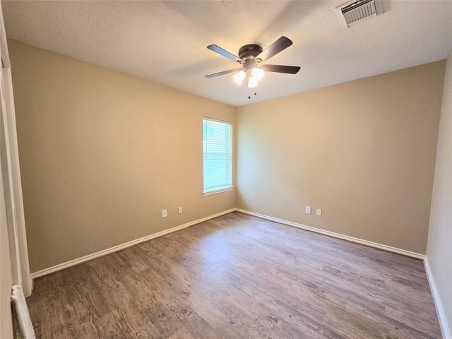 147 W Russet Grove Circle, The Woodlands, TX 77384