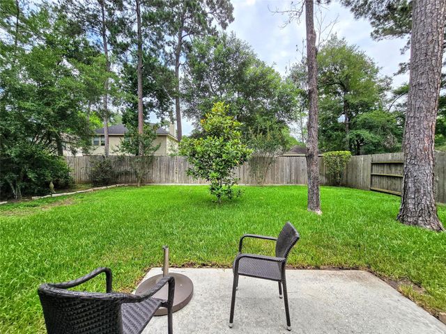 147 W Russet Grove Circle, The Woodlands, TX 77384