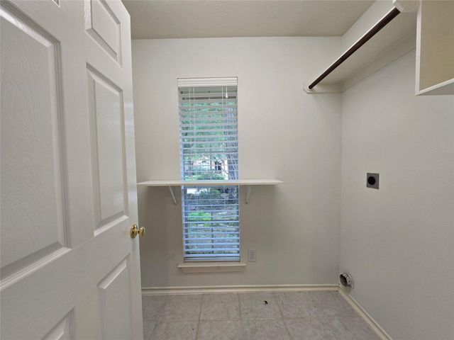 147 W Russet Grove Circle, The Woodlands, TX 77384