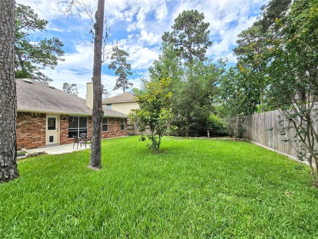 147 W Russet Grove Circle, The Woodlands, TX 77384