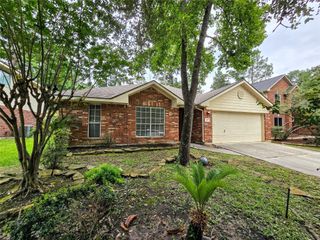 147 W Russet Grove Circle, The Woodlands, TX 77384