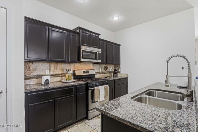 12326 Thren, El Paso, TX 79928