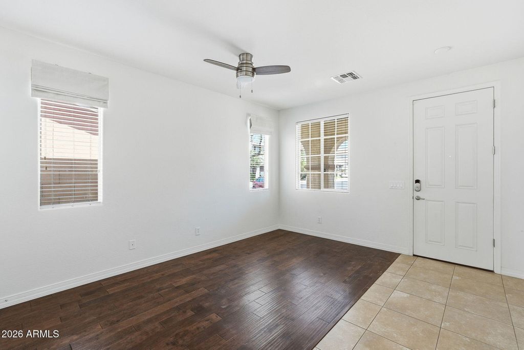 7326 N 89TH Lane, Glendale, AZ 85305 — photo 4