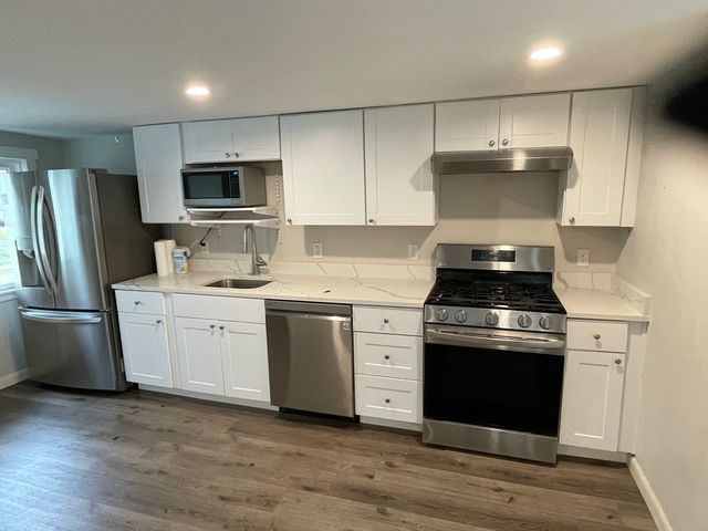 206 Concord Street 1, Newton, MA 02462